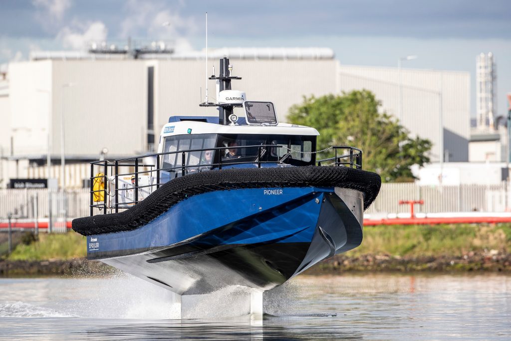 Artemis-Technologies-11.5m-multi-purpose-zero-emission-workboat-foiling-in-Belfast-Harbour